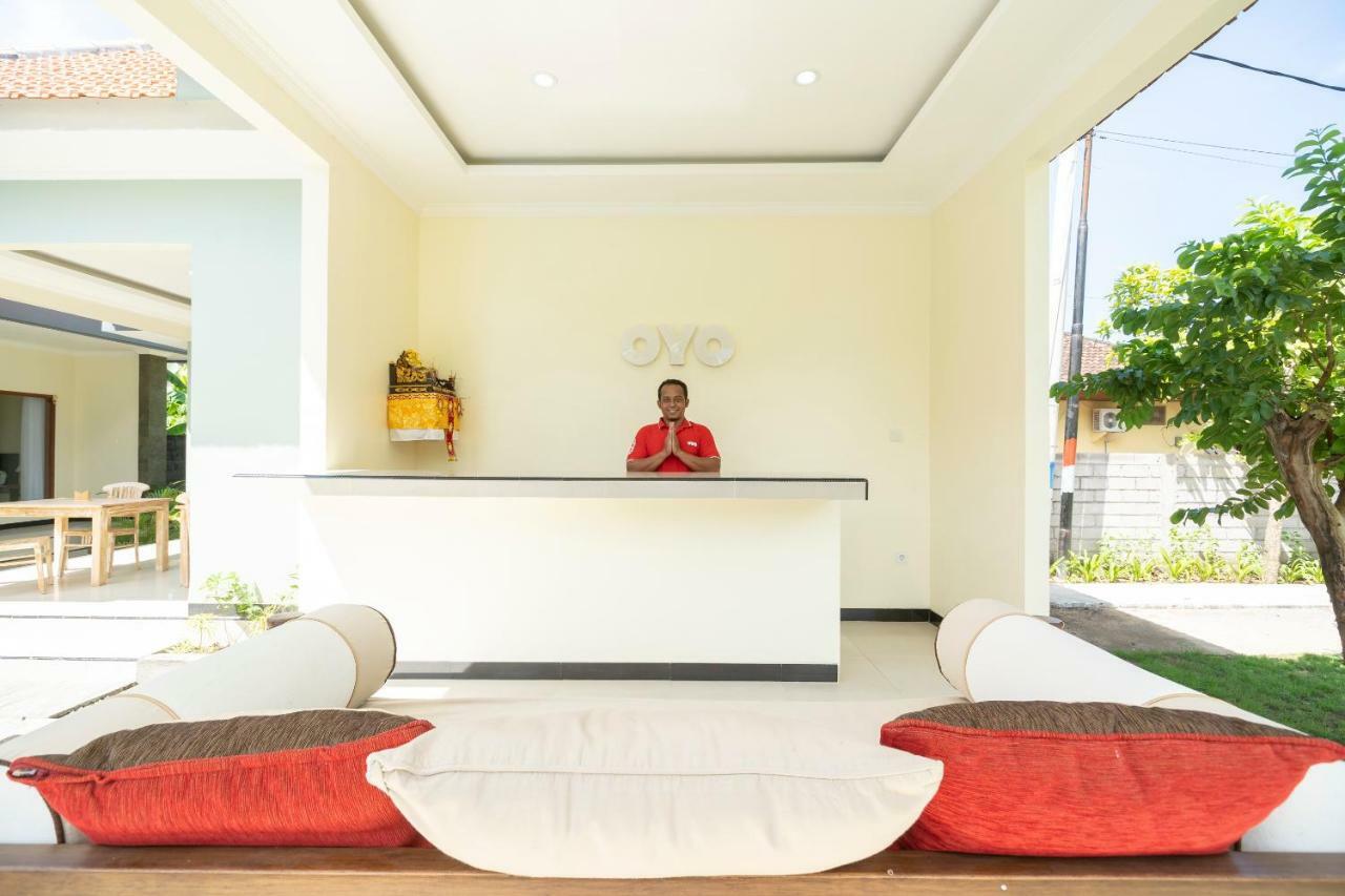 Oyo 912 Pondok Garden Bali Guesthouse Нуса-Дуа Экстерьер фото
